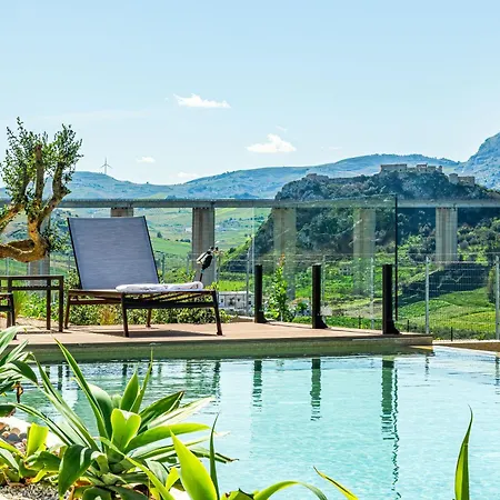 Castello Villa *
