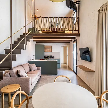 ヴィラ Castello *